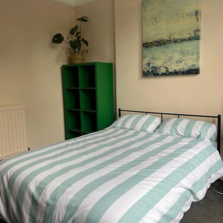 Bohemian Rhapsody Apartment St Leonards-on-Sea Luaran gambar